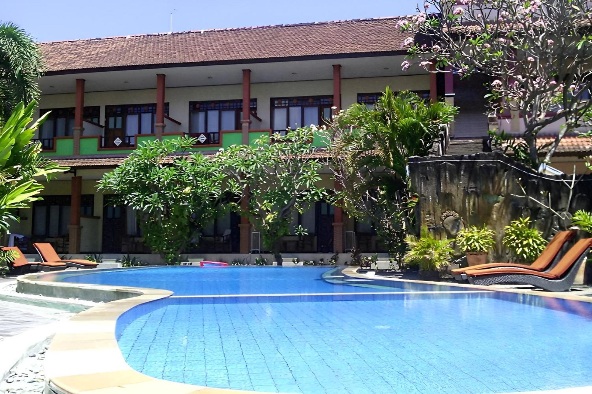 巴厘岛库塔迪瓦酒店 庫塔 外观 照片