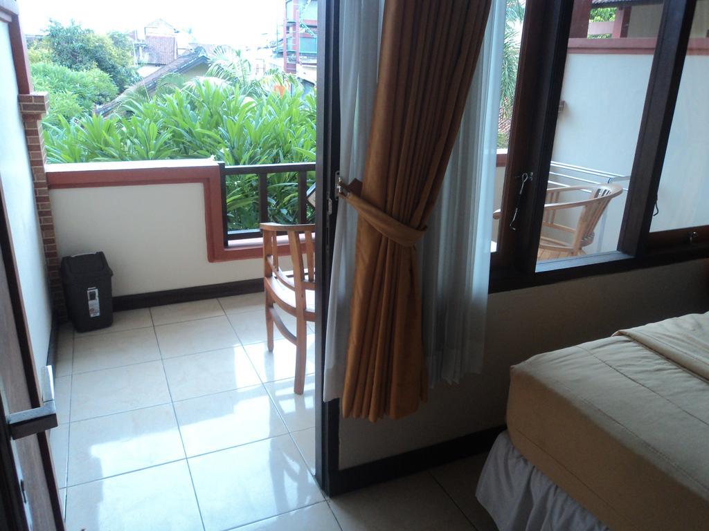 巴厘岛库塔迪瓦酒店 庫塔 客房 照片